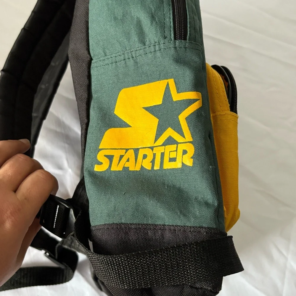 Vintage STARTER Men's Backpack in Green and Yellow